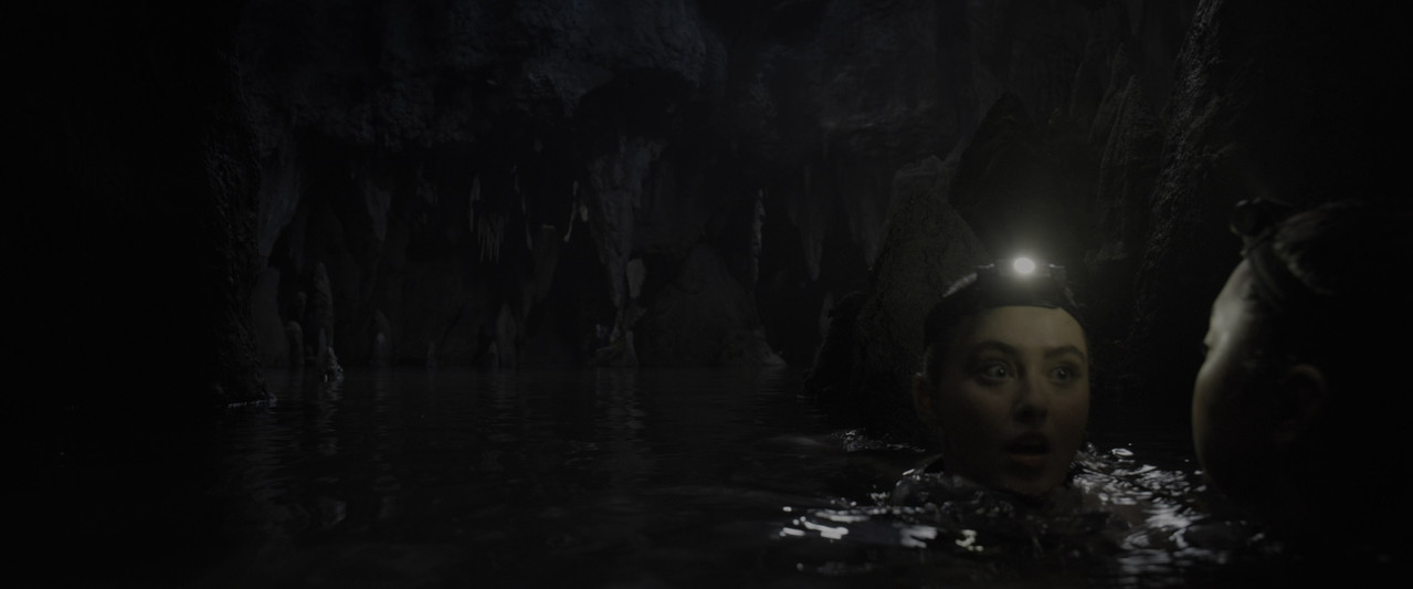The Devils Mouth 2026 Cast 5 1 4K HDR10 DV WEBDL (1) mkv snapshot 01 15 35 917