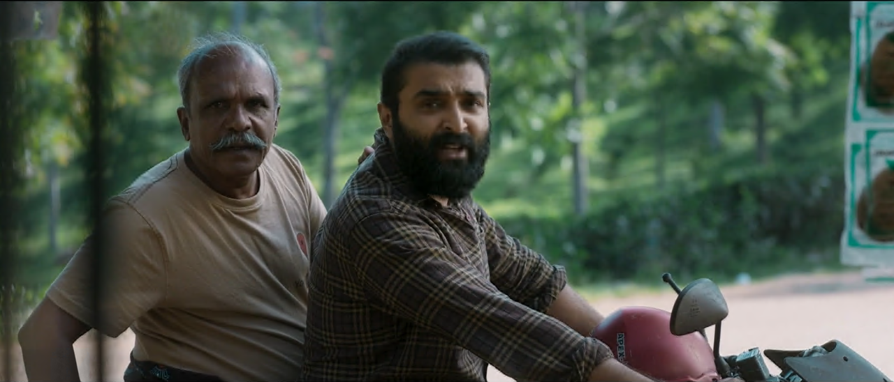 Download Eesho (2022) Dual Audio {Hindi-Malyalam} Movie Web - DL