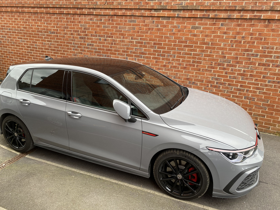 E64DF159-25C5-4B0B-A516-614AF35B7C40