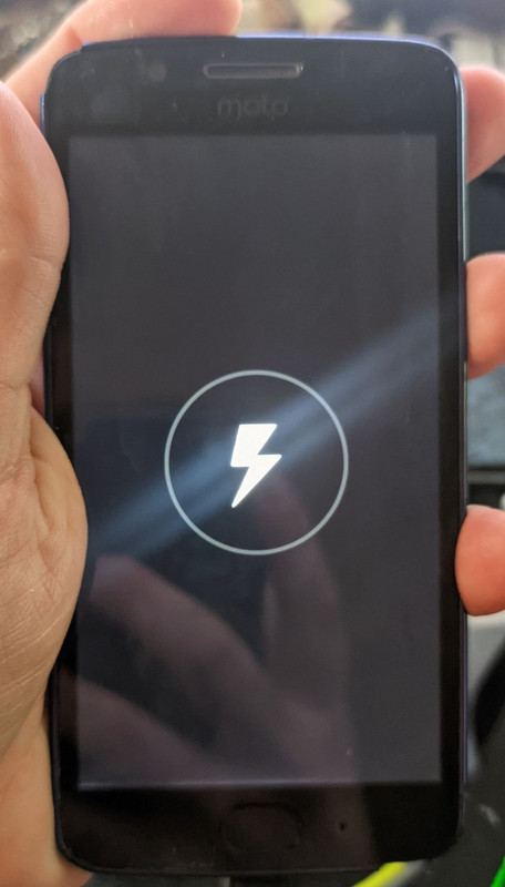 PXL-20220403-085506527