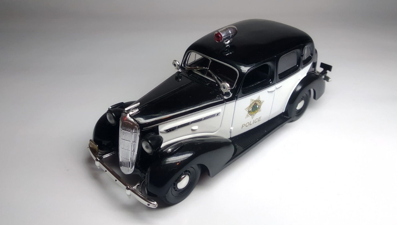 Buick Special Sedan (9)