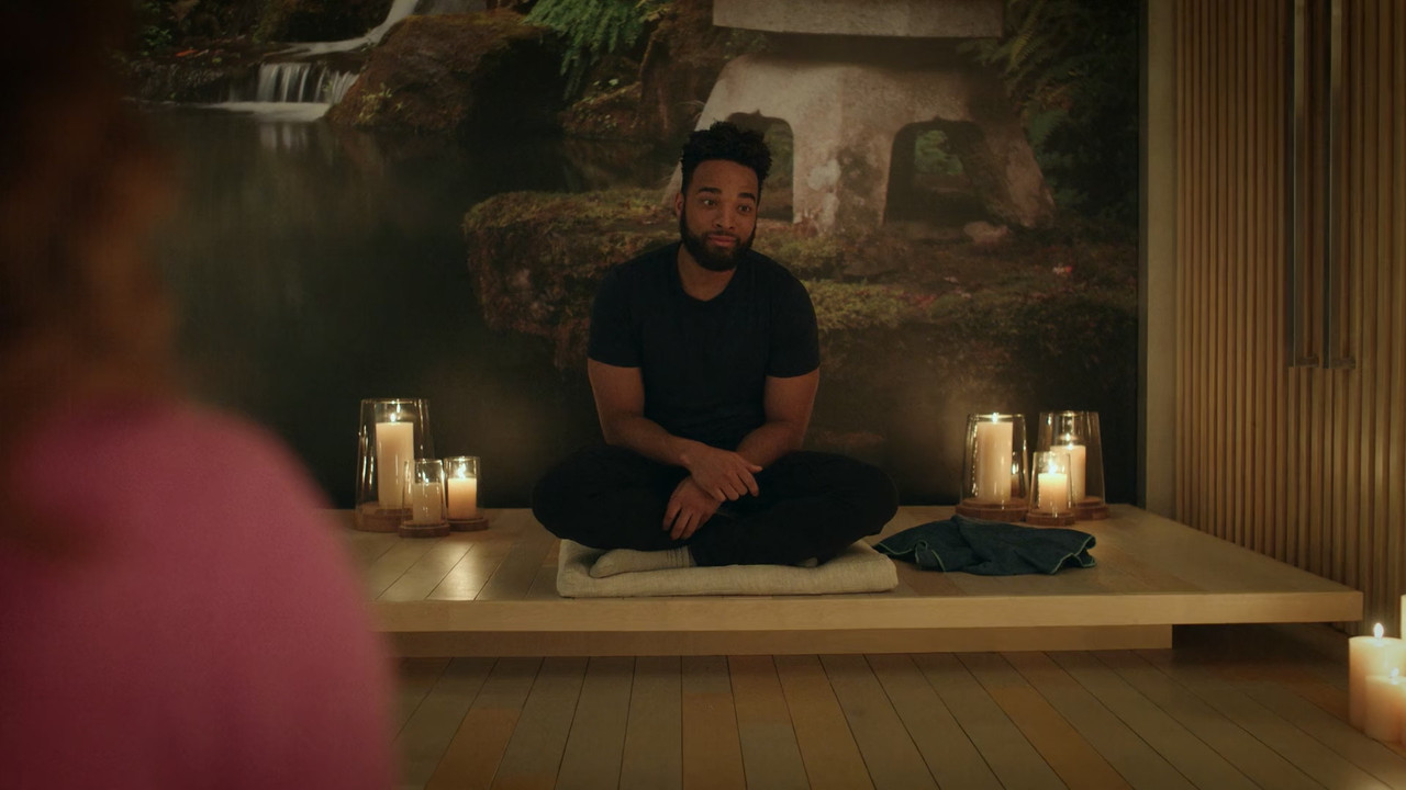 Zoey's Extraordinary Playlist (2020) S01E08 Zoey's Extraordinary Glitch (1080p AMZN WEB-DL x265 10bit EAC3 5.1 - HxD) [TAoE].mkv