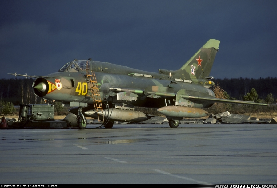 20 GvAPIB Su-17M4 40 yellow_34918 (2)_05.04.94_3