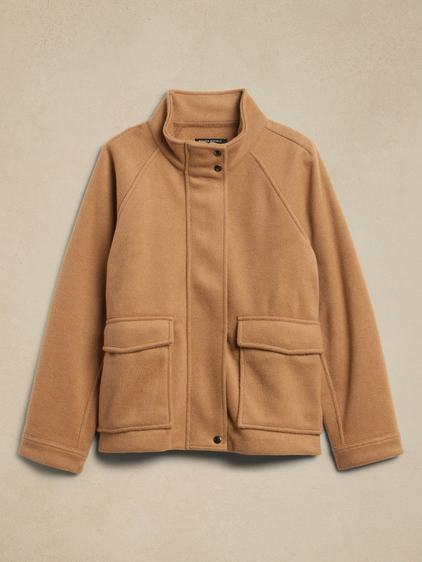 Unleash Style at Unbeatable Prices: Banana Republic Factory’s Massive Clearance Sale