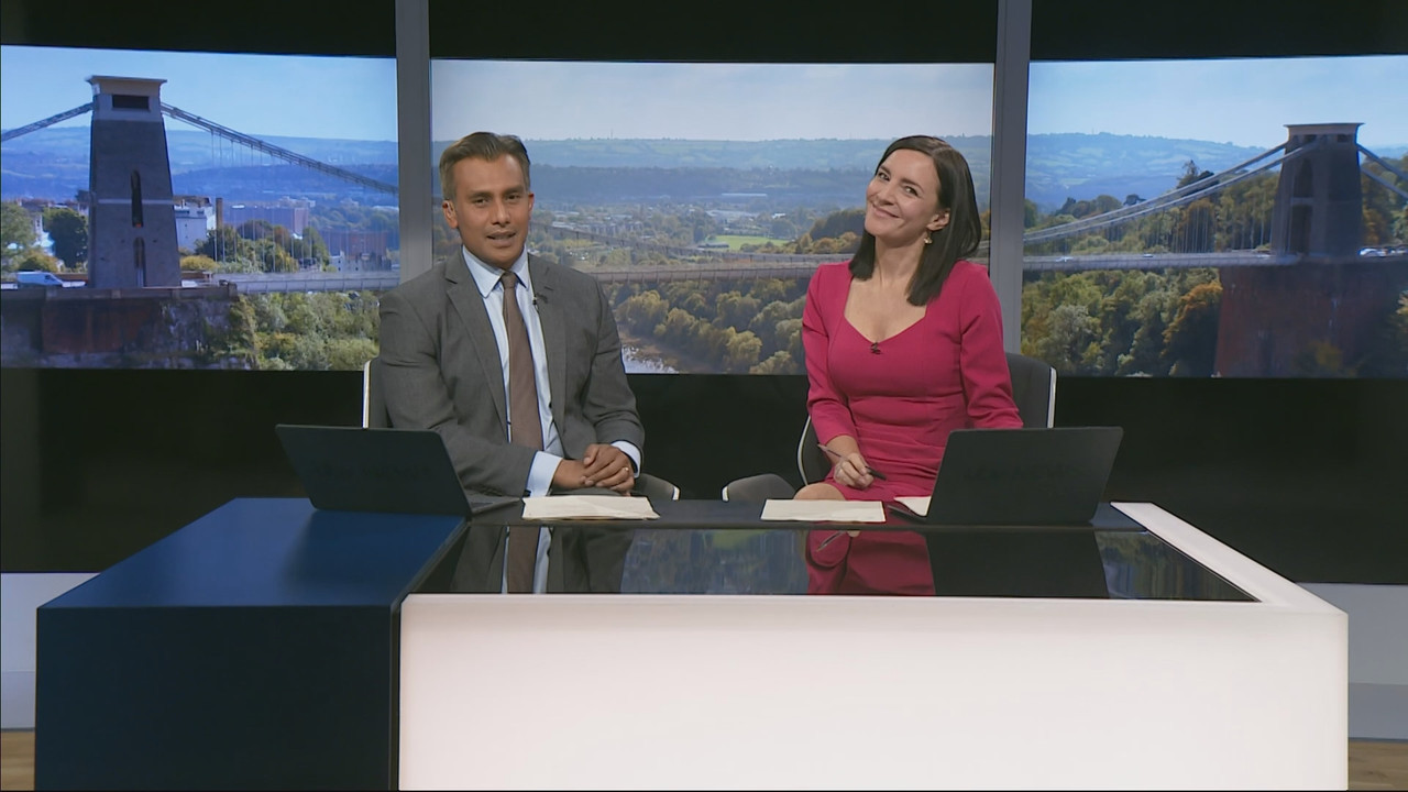 07.26 - 18.00.01 - ITV News West Country. Breaking news and current s....ts_snapshot_28.15.500