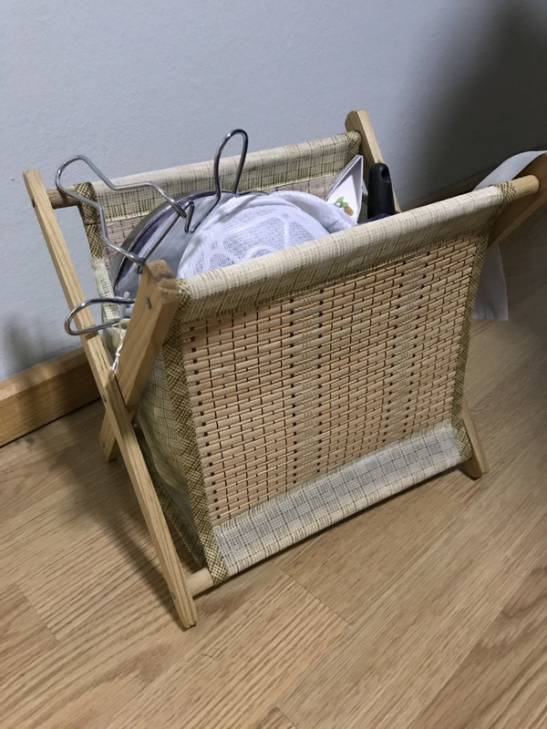 A0424DD5-6551-420F-87B8-42E82B42C8B1