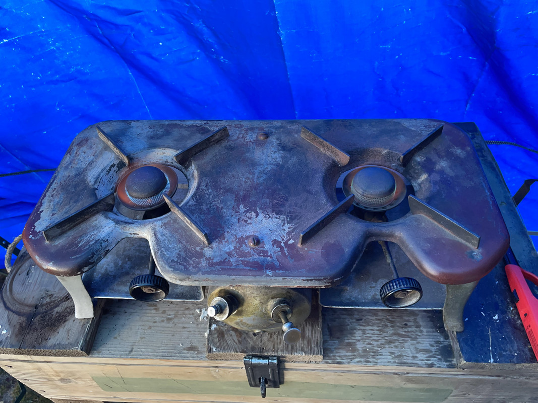 8DEF49E1-D846-470B-92E2-24615E2B5A94