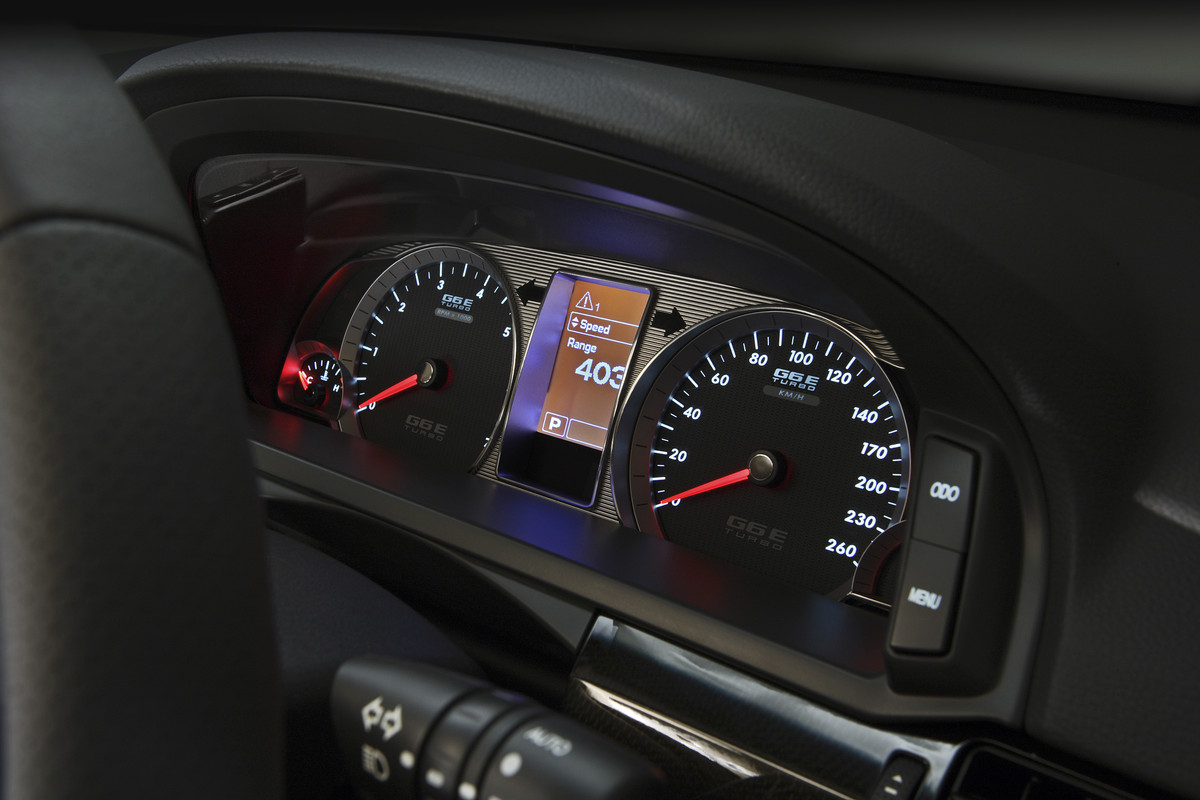 FG FALCON G6E TURBO DIALS