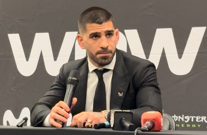 Илия Топурия: UFC ми обещаха шанс за титлата в лека категория