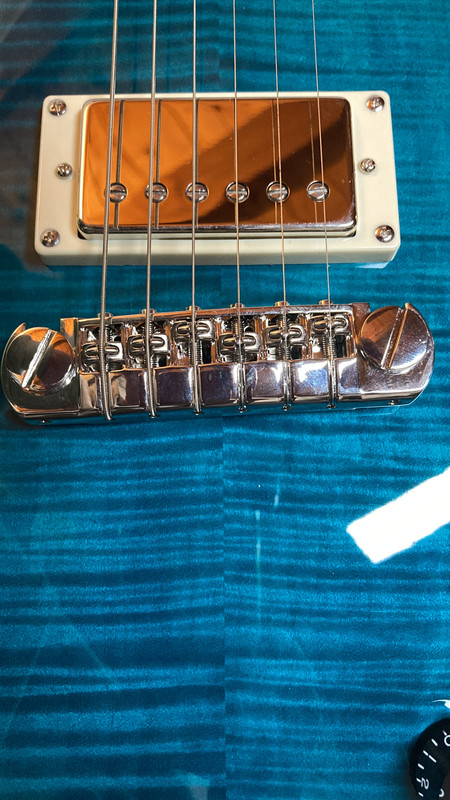 40AA4E6D-7E43-4C9C-87A1-798C3E1BF558