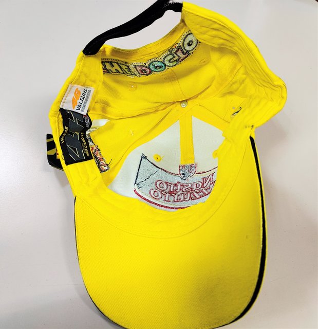 Berretto Giallo Cappello Ufficiale Valentino Rossi VR46 New Era