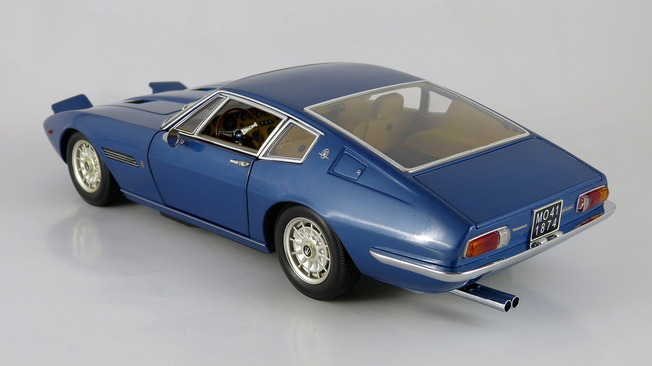 1:18 Minichamps Maserati Ghibli Coupe 1969 | DiecastXchange 1:18 Minichamps Maserati Ghibli Coupe 1969 | DiecastXchange
