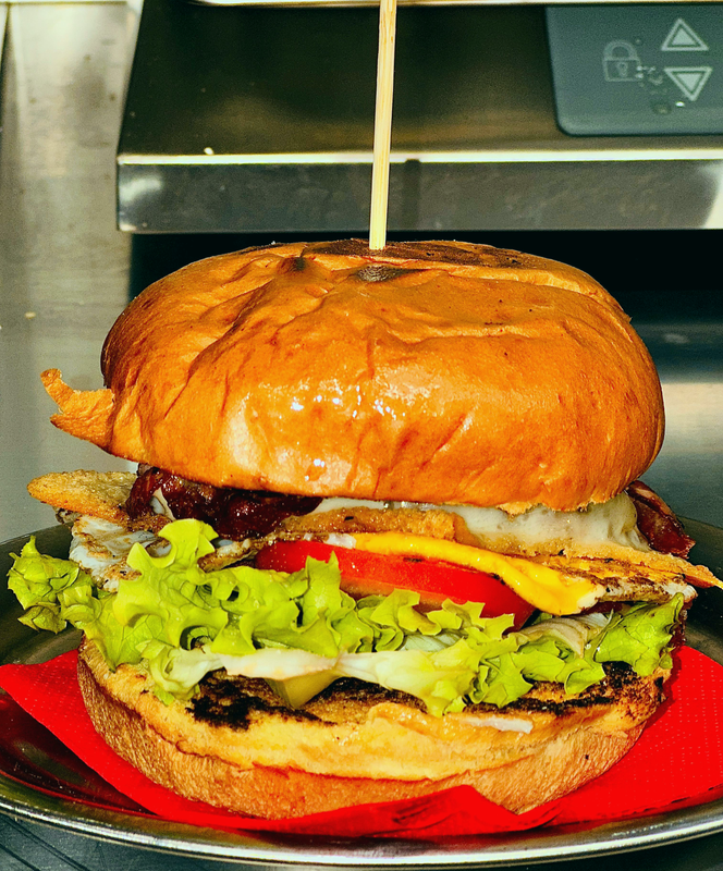 Tastasale, morlacco, radicchio e cetriolino