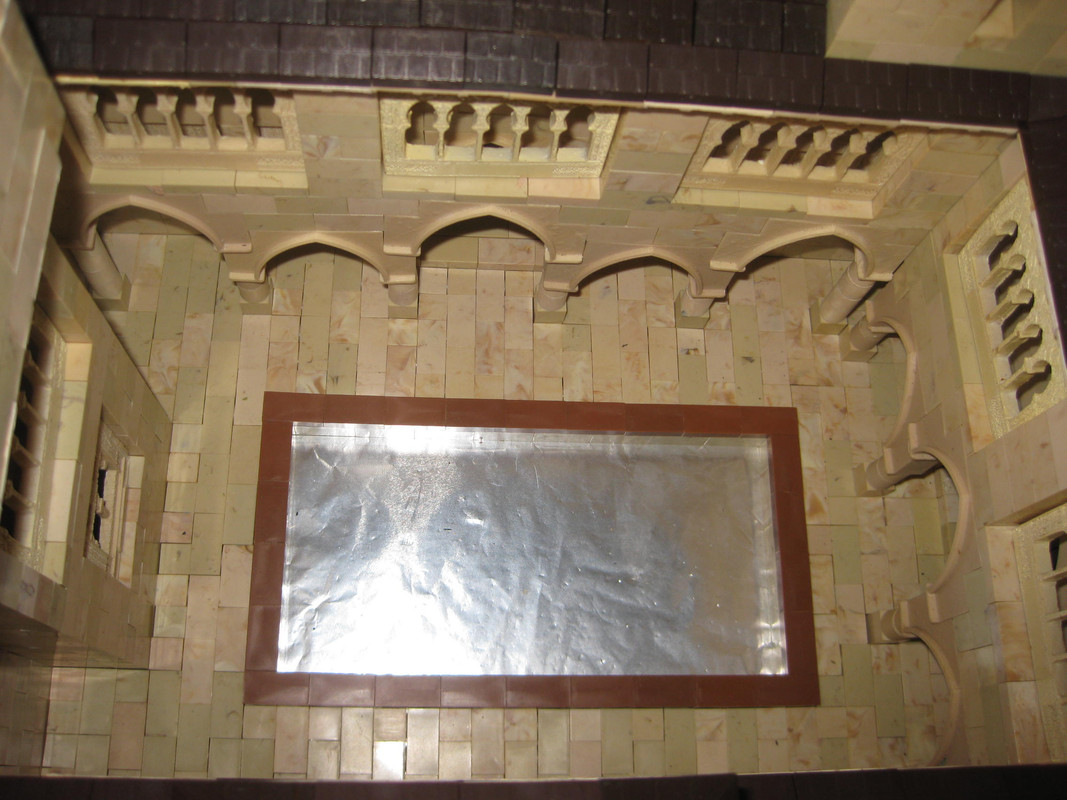 18 PATIO Y PISCINA
