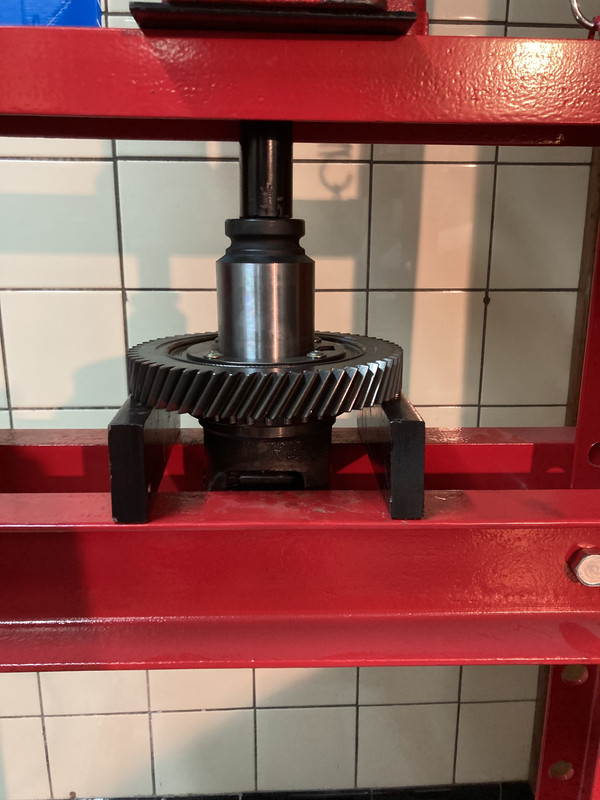 BCCAF69E-C91E-42AC-8AD2-5A20B1A7F27D