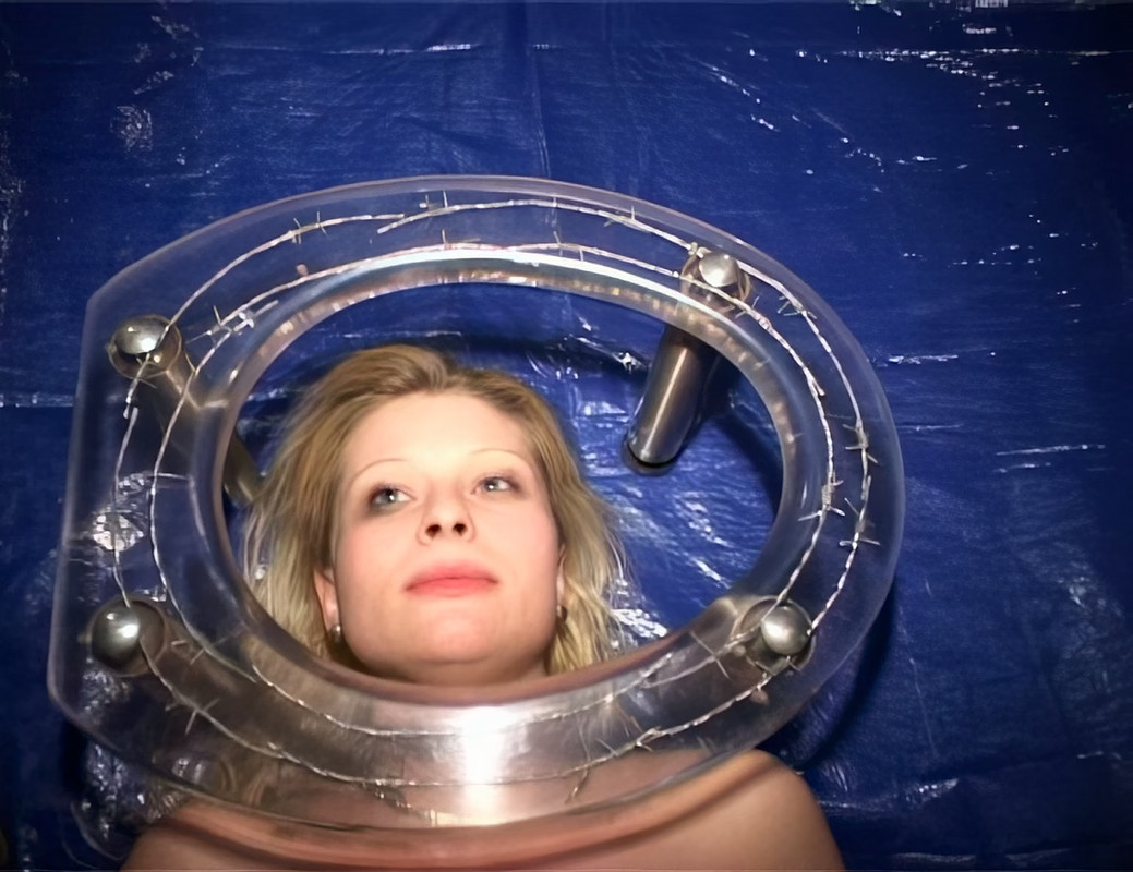 Experiment Ausgeliefert Sein 56 - Die Bewusste Frau (2006)_prob4.mp4_snapshot_01.42.18.833