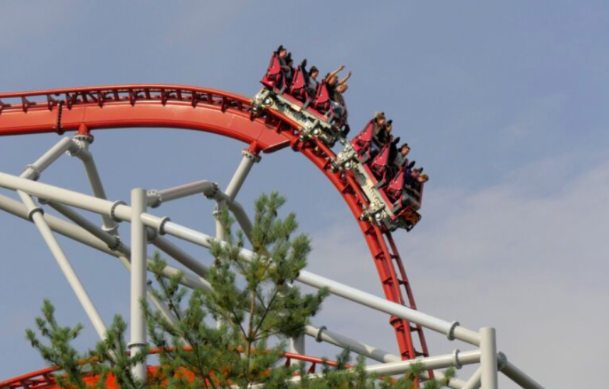 VIRAL: trabajador quedó atrapado en juego mecánico que falló