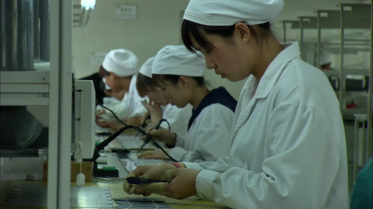 Mr.Robot.S01E01.Ciao.amico.1080p.BDRip.Untouched.ITA.ENG.FLAC.x264-BlackBit[screenshot 5]