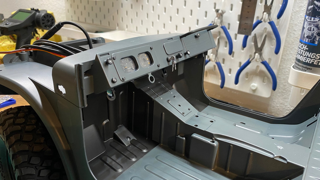 82367EDE-7B65-428F-90A9-9237AE263B51