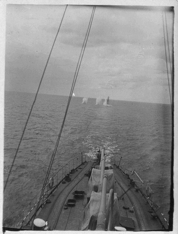 Новик Учебные стрельбы 8752