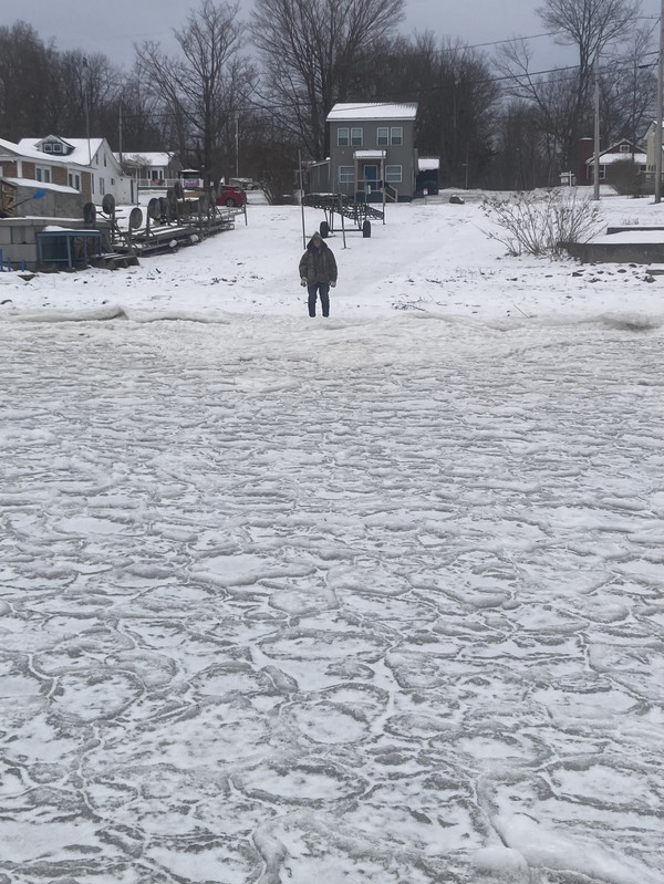 09C152AF 3FBE 4ACB 83B8 BE8B10D57781