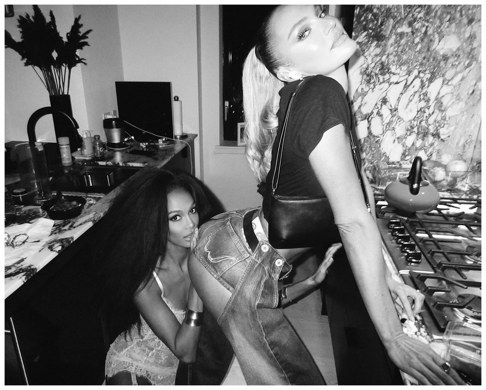 imgonline-com-ua-Rotate-360-9EwYUcEWGcjU