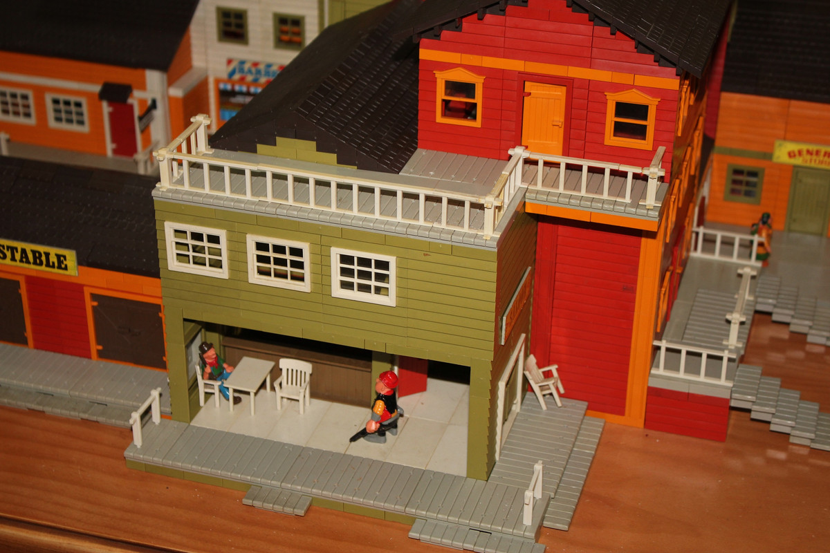 Detalle_Trasera_del_Saloon