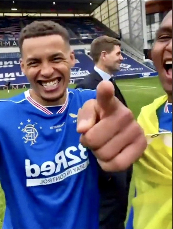 0FE1B7A8-471B-485E-9240-0EA0CA63EAA8