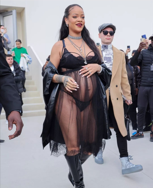 Rihanna incinta del secondo figlio da ASAP Rocky Rihanna incinta del secondo figlio da ASAP Rocky