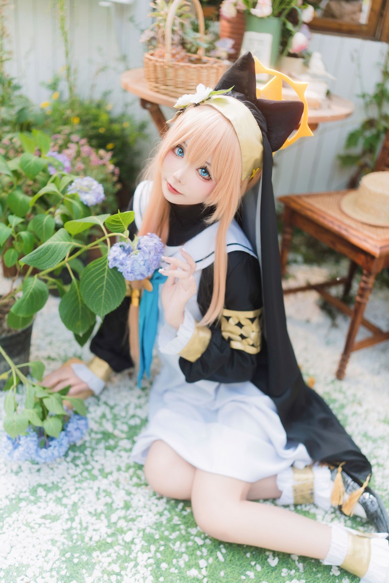 艾西Aiwest 碧蓝档案伊落玛丽修女Cosplay写真图集 修女主题高清图集 33P (98.4M)插图