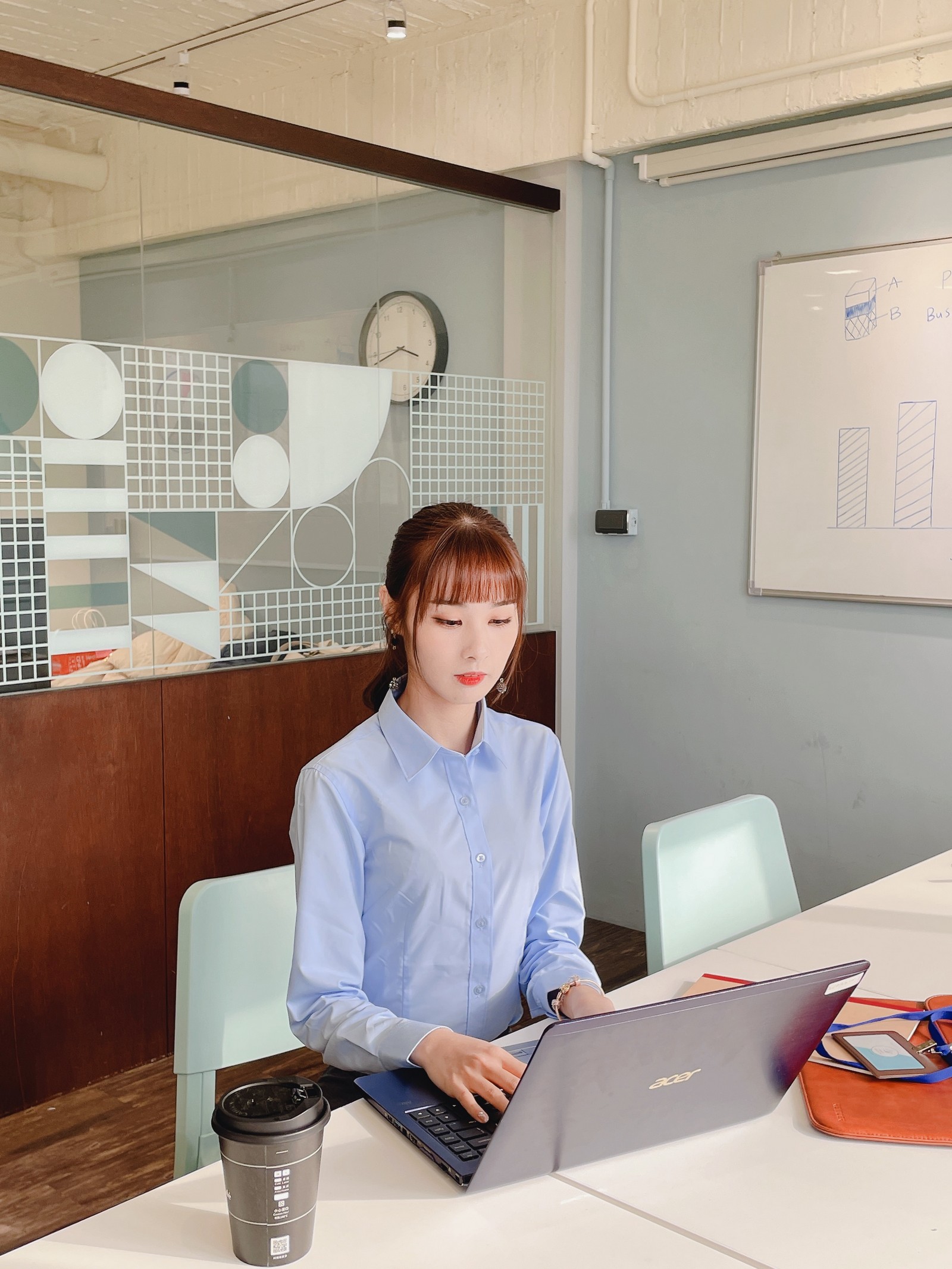 泥泥汝 OL 女郎 B 主题 写真＋视频合集｜高人气职业风作品（350P｜12V｜840MB）插图7