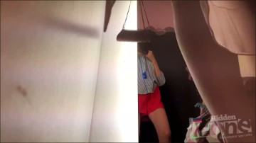 [Image: Voyeur42385130018.jpg]