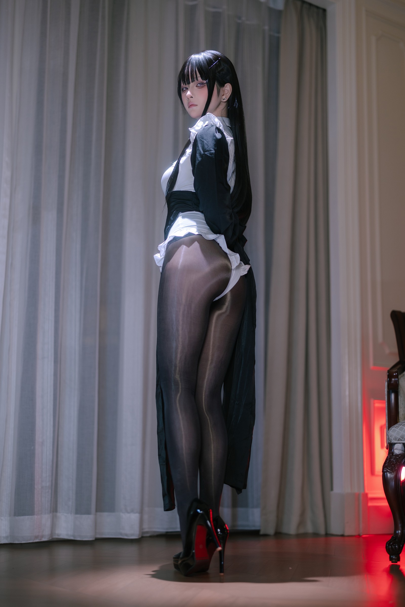 屿鱼 Yuyu 黑丝修女 Cosplay 写真合集（40P｜375MB）插图5