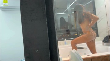 [Image: Dressing82409513041920260428.jpg]