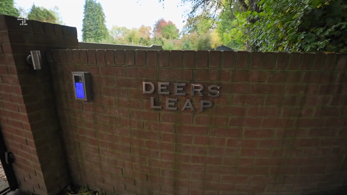 [Image: 3a2iv0e9bdil.png]