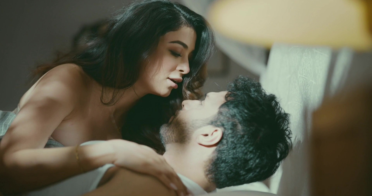 vlcsnap-2024-10-24-23h26m01s923