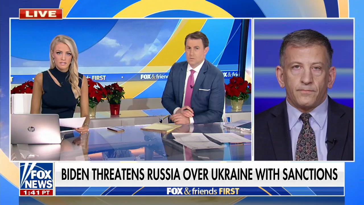 12.08 - 09.00.00 - Fox and Friends First. A precursor to Fox News's m....ts_snapshot_00.46.36.745