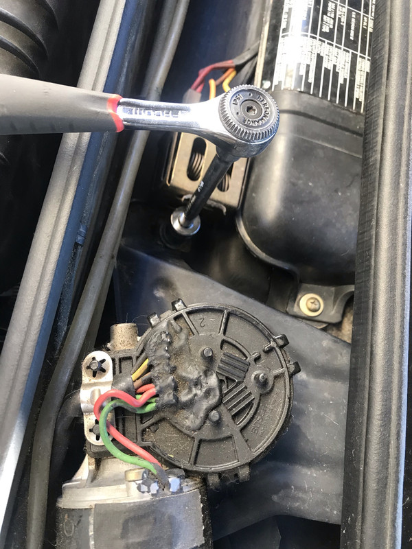 C6A37353-BF04-4724-B6B4-2B2268C48ABC