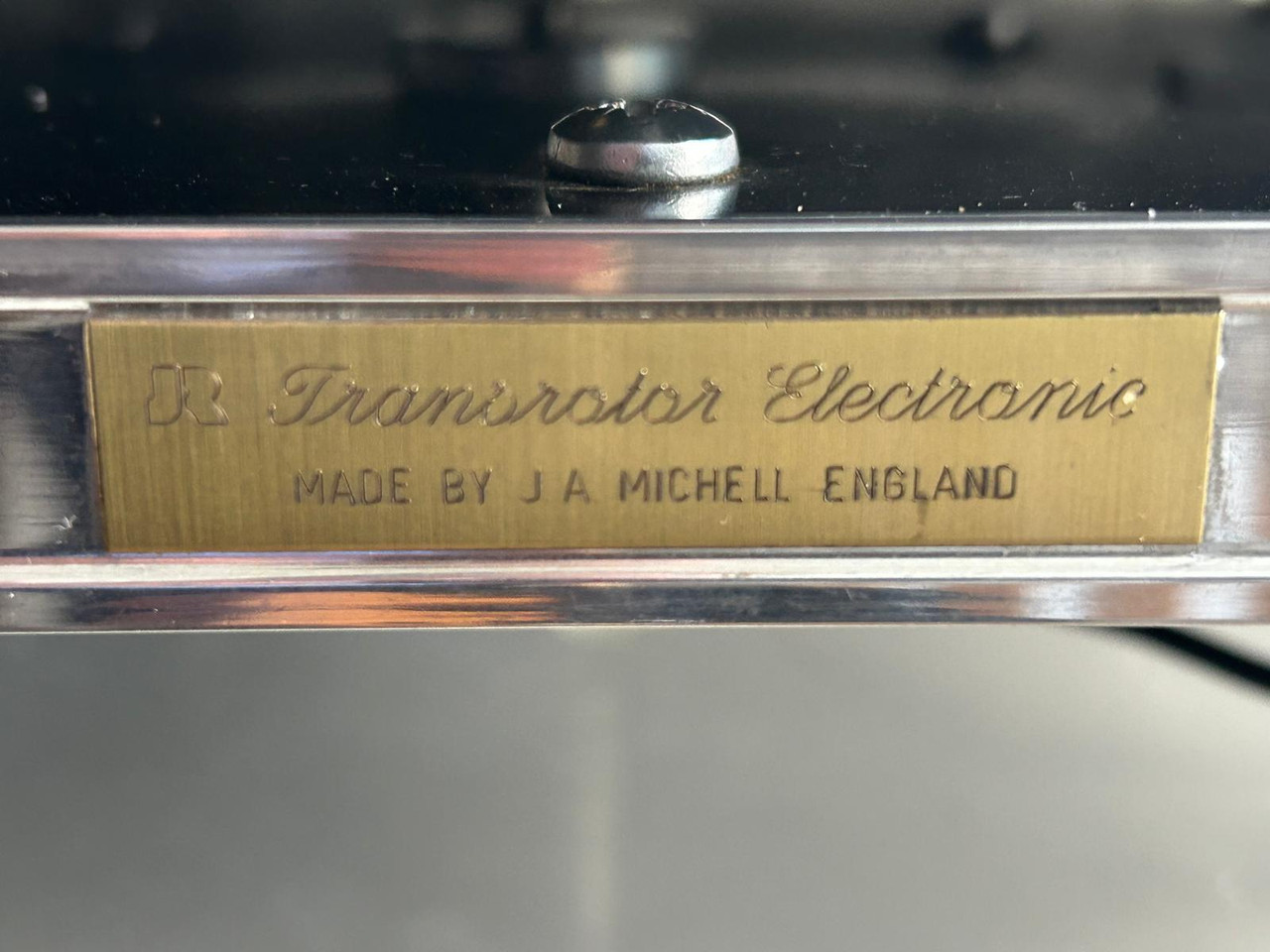 [Bild: Whats-App-Image-202-30-at-14-29-29.jpg]