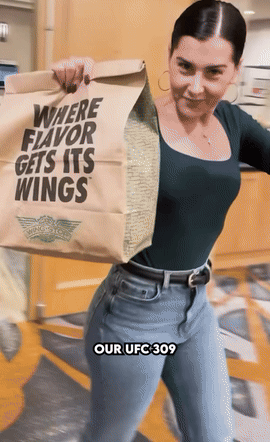 wingstop1.gif