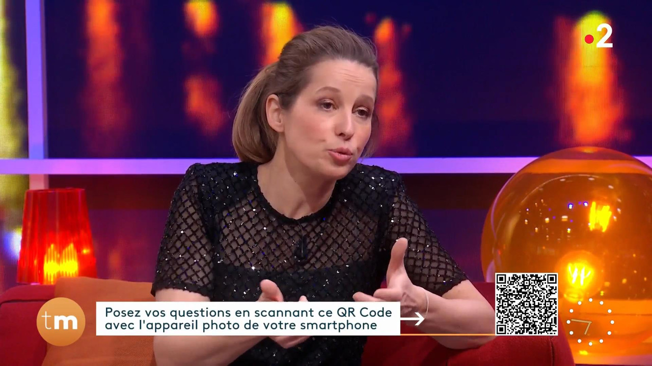 Maud Descamps 2021-12-26.mp4_snapshot_01.24_[2021.12.29_00.16.11]