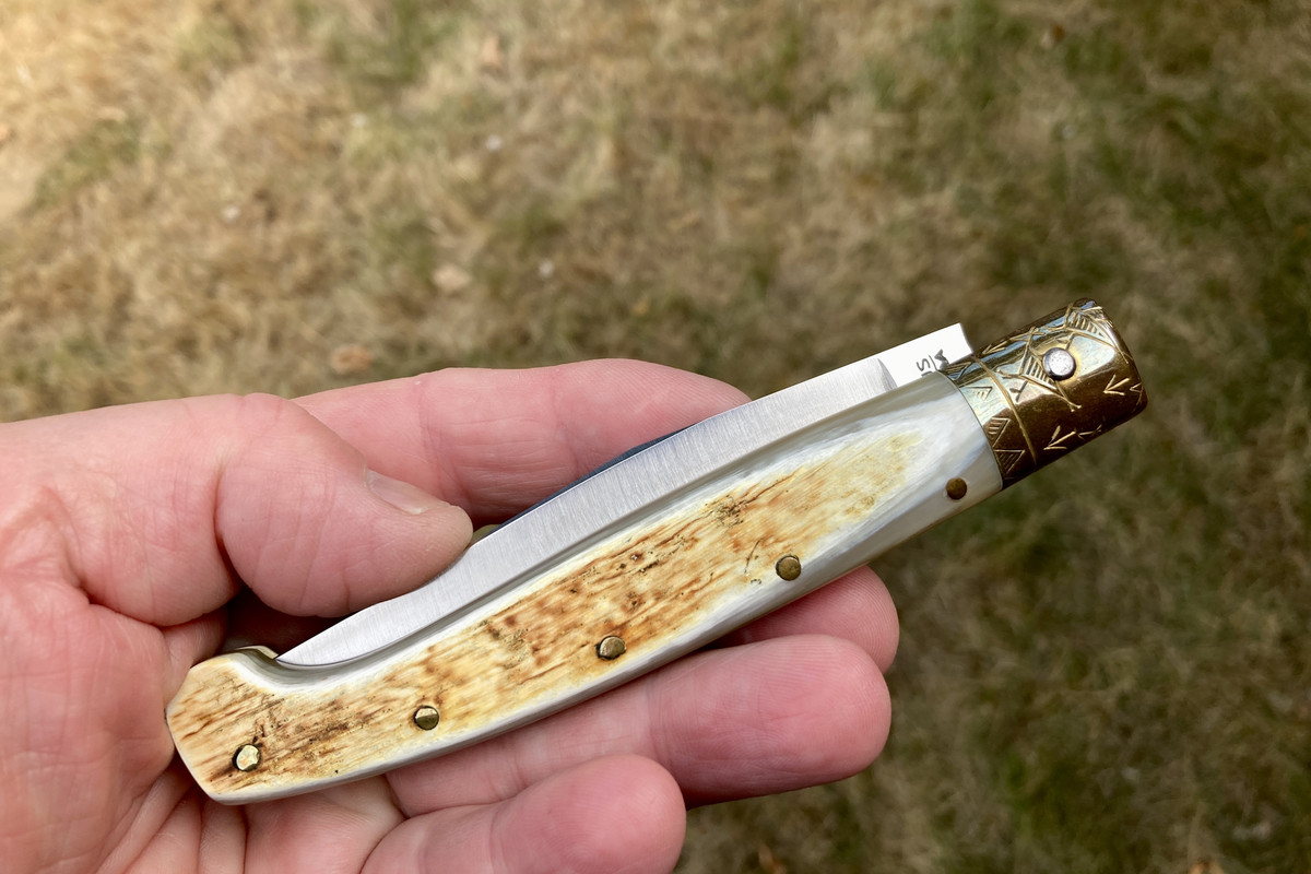 E04544C9-E896-4C10-833E-6143B8C66FB0