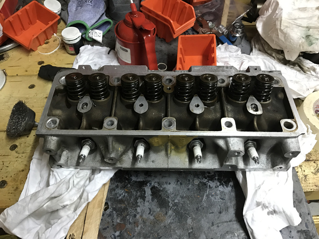 Restauration 4L (1216)