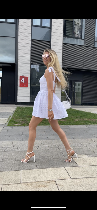 DA12B0EC-A126-4FD8-9482-9B41F277FE8A