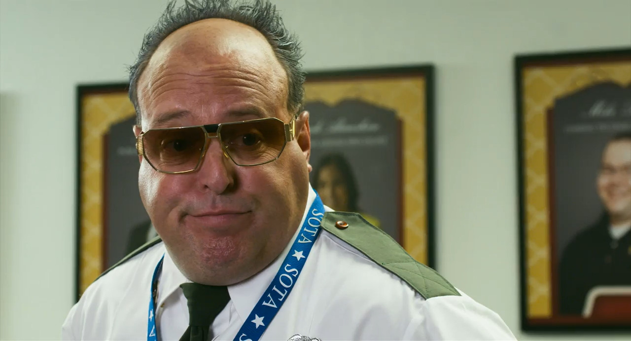 Paul Blart: Mall Cop 2 2015 BluRay [Hindi + English] 480p 720p ESub Screenshot