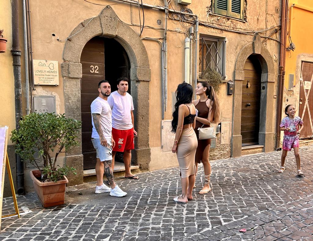 Жаркий сентябрь на побережье Тирренского моря. Жаркий сентябрь на побережье Тирренского моря.