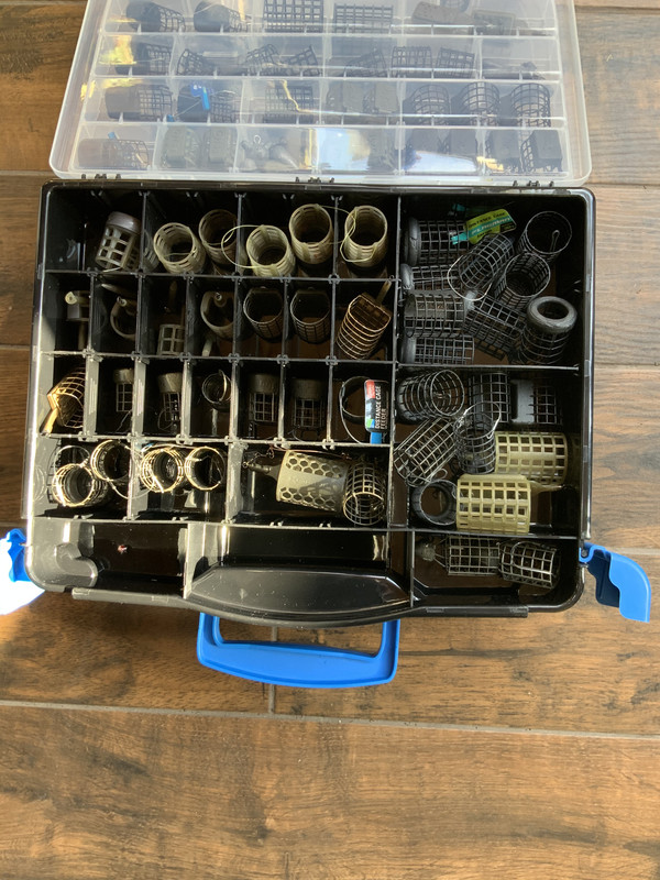 6B56834A-4DEF-448F-B0FF-1AEF9536D5C5