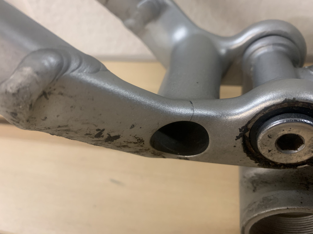 D18F5DF9-3DA1-4717-845B-70B5D543C7C6