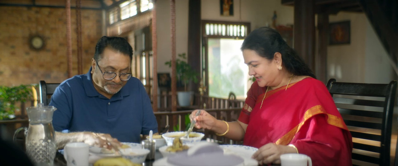 Her 2024 WebRip [Malayalam] 480p, 720p ESub Screenshot