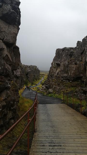 SUR DE ISLANDIA EN 7 DÍAS - Blogs de Islandia - DÍA 1 MADRID – KEFLAVIK AEROPUERTO – CIRCULO DORADO – SELFOSS (3)